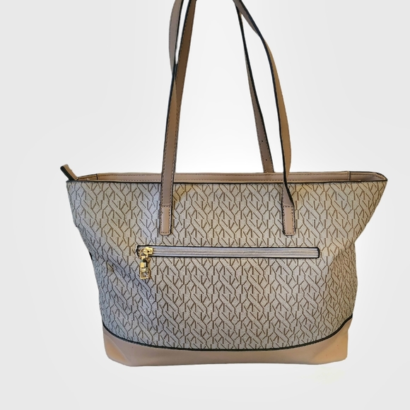 Marc New York Andrew Marc Tan and Beige Tote With Adjustable Straps - Picture 1 of 14